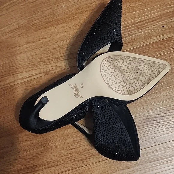 Jewel Badgley Mischka - Picture 4 of 8